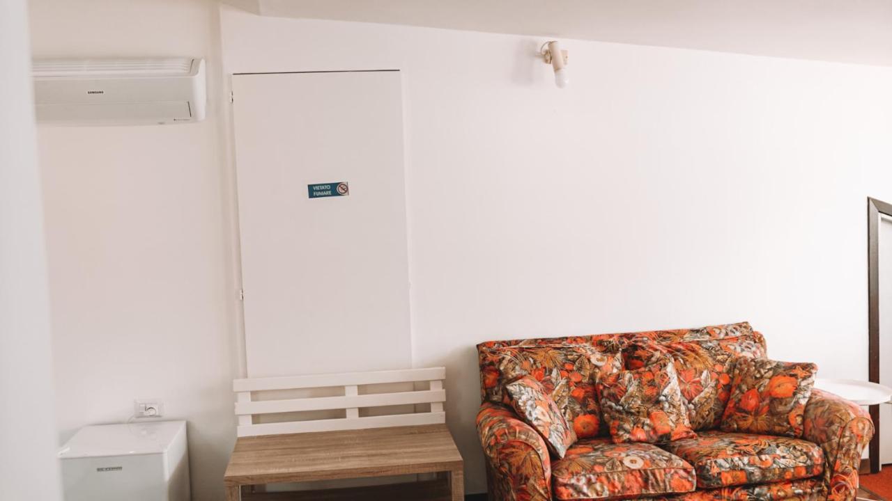 Apartamento Casa Zoe Lezzeno Exterior foto